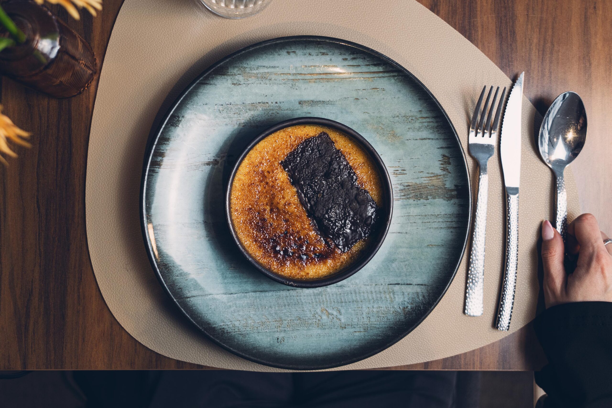 creme brulee the hive scaled