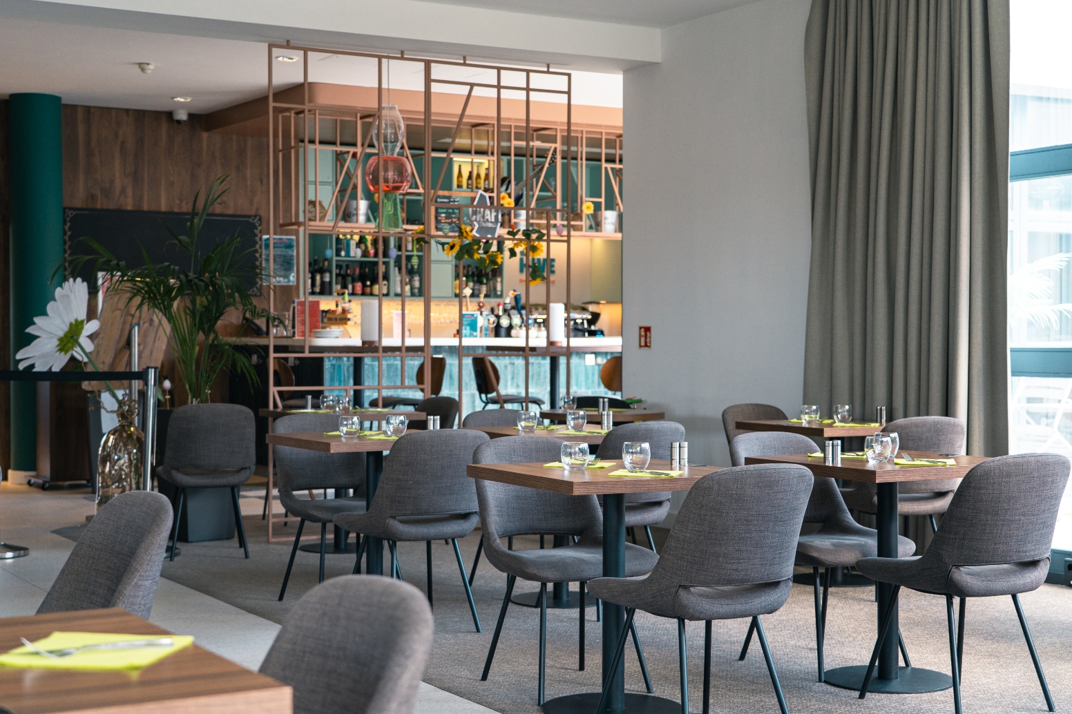 restaurant ther hive